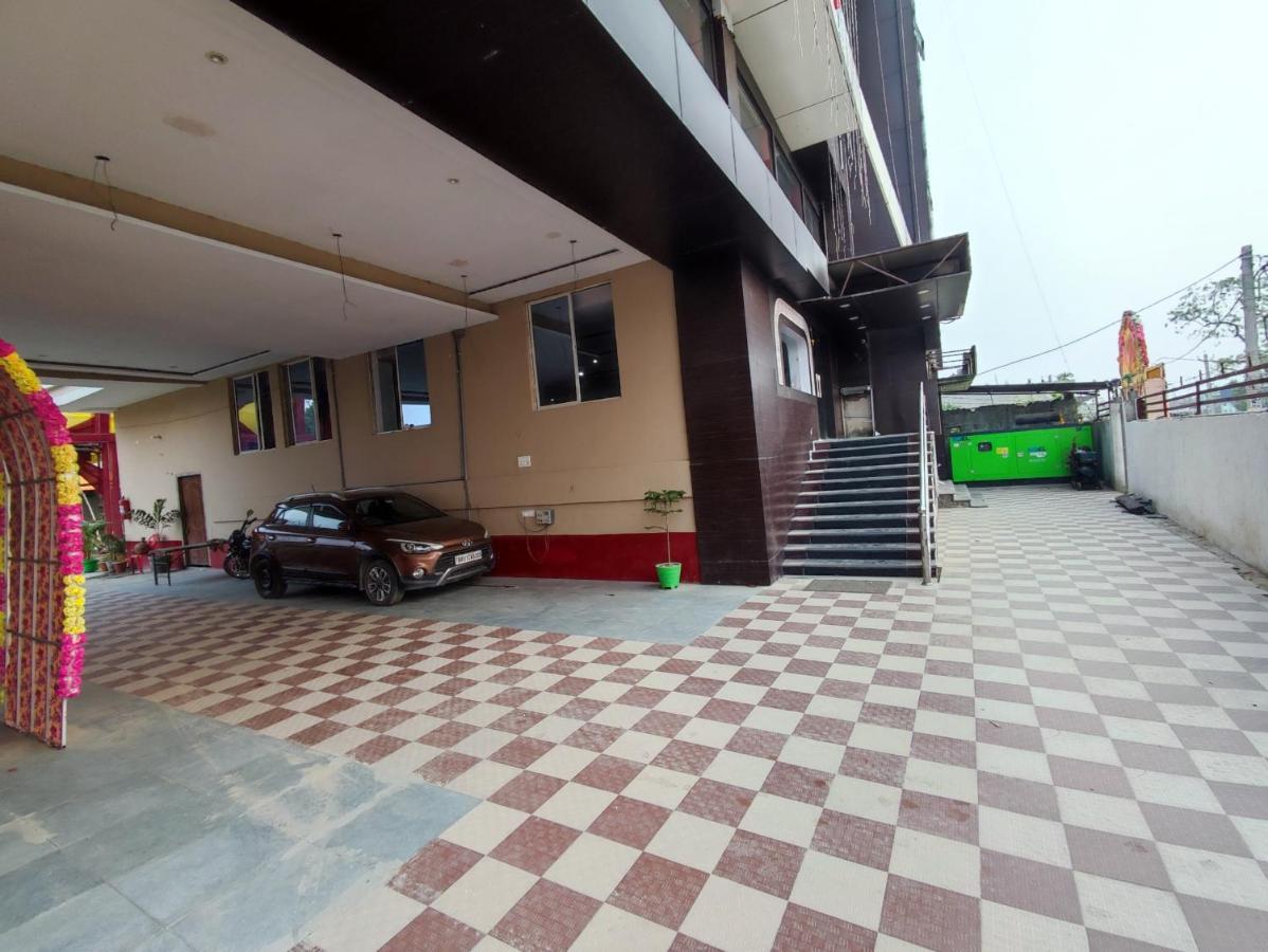 Hotel Kanha Shyam Madhubani Εξωτερικό φωτογραφία
