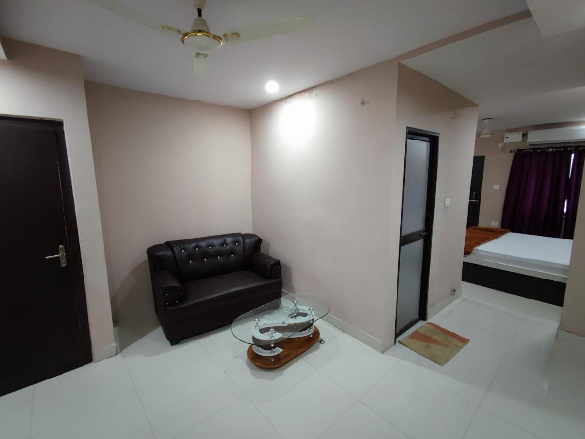 Hotel Kanha Shyam Madhubani Εξωτερικό φωτογραφία