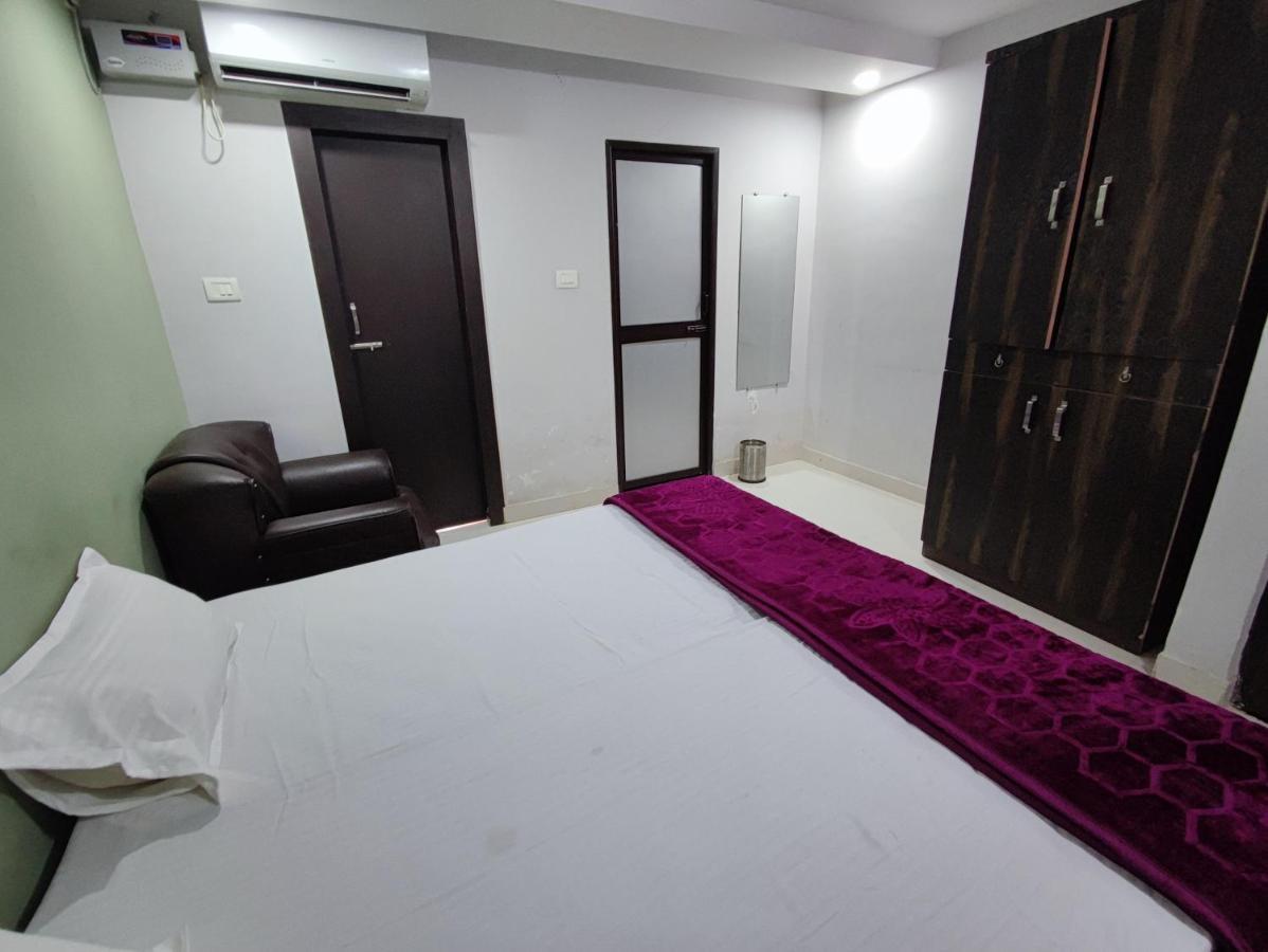 Hotel Kanha Shyam Madhubani Εξωτερικό φωτογραφία