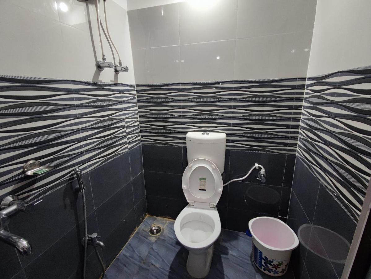 Hotel Kanha Shyam Madhubani Εξωτερικό φωτογραφία